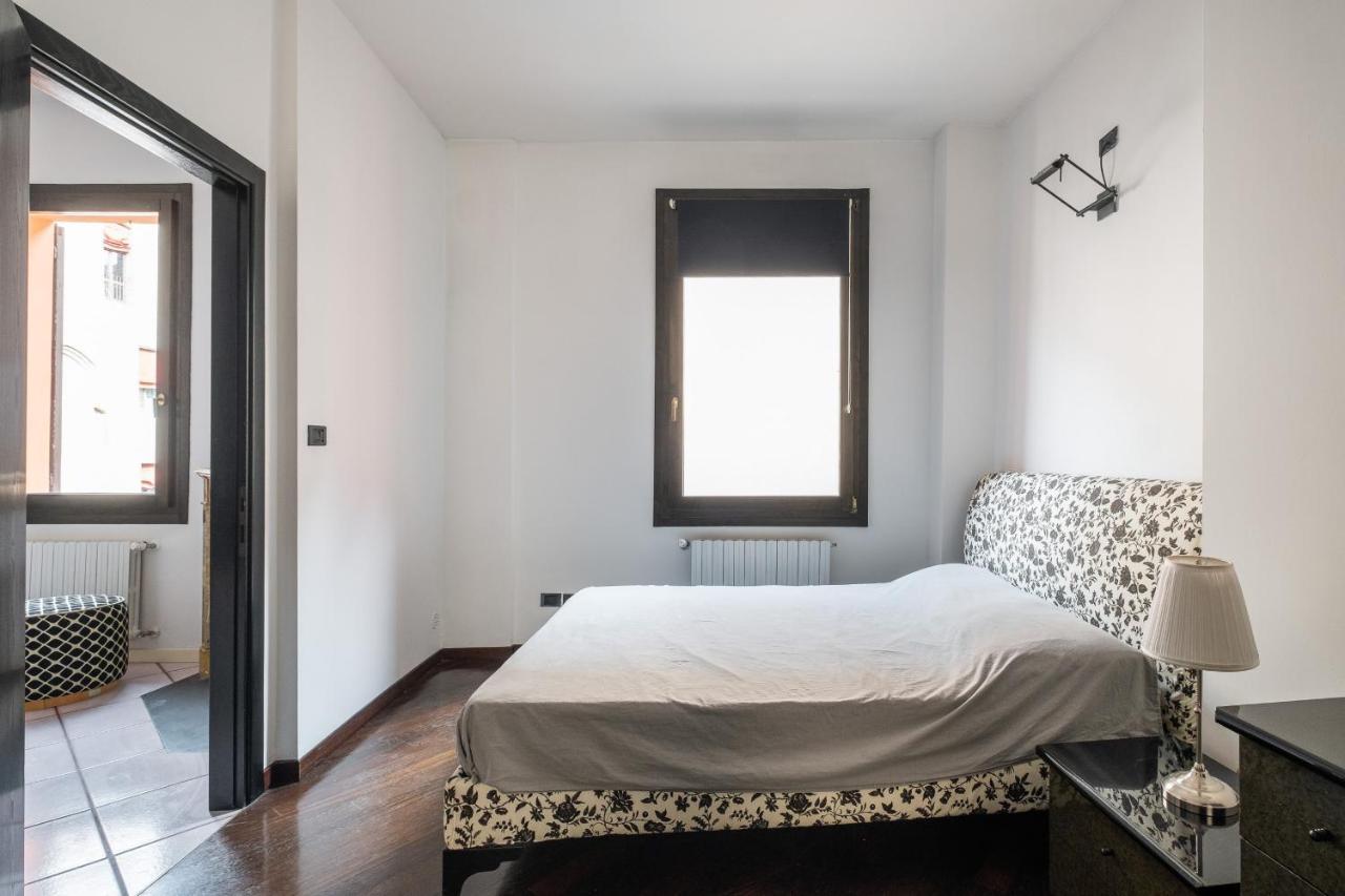 Torre Dell'Orologio Apartment By Wonderful Italy Bologne Extérieur photo