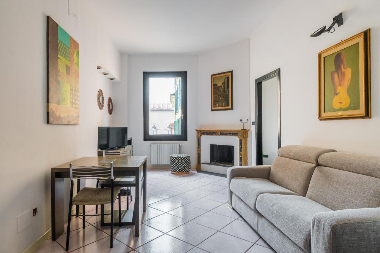 Torre Dell'Orologio Apartment By Wonderful Italy Bologne Extérieur photo