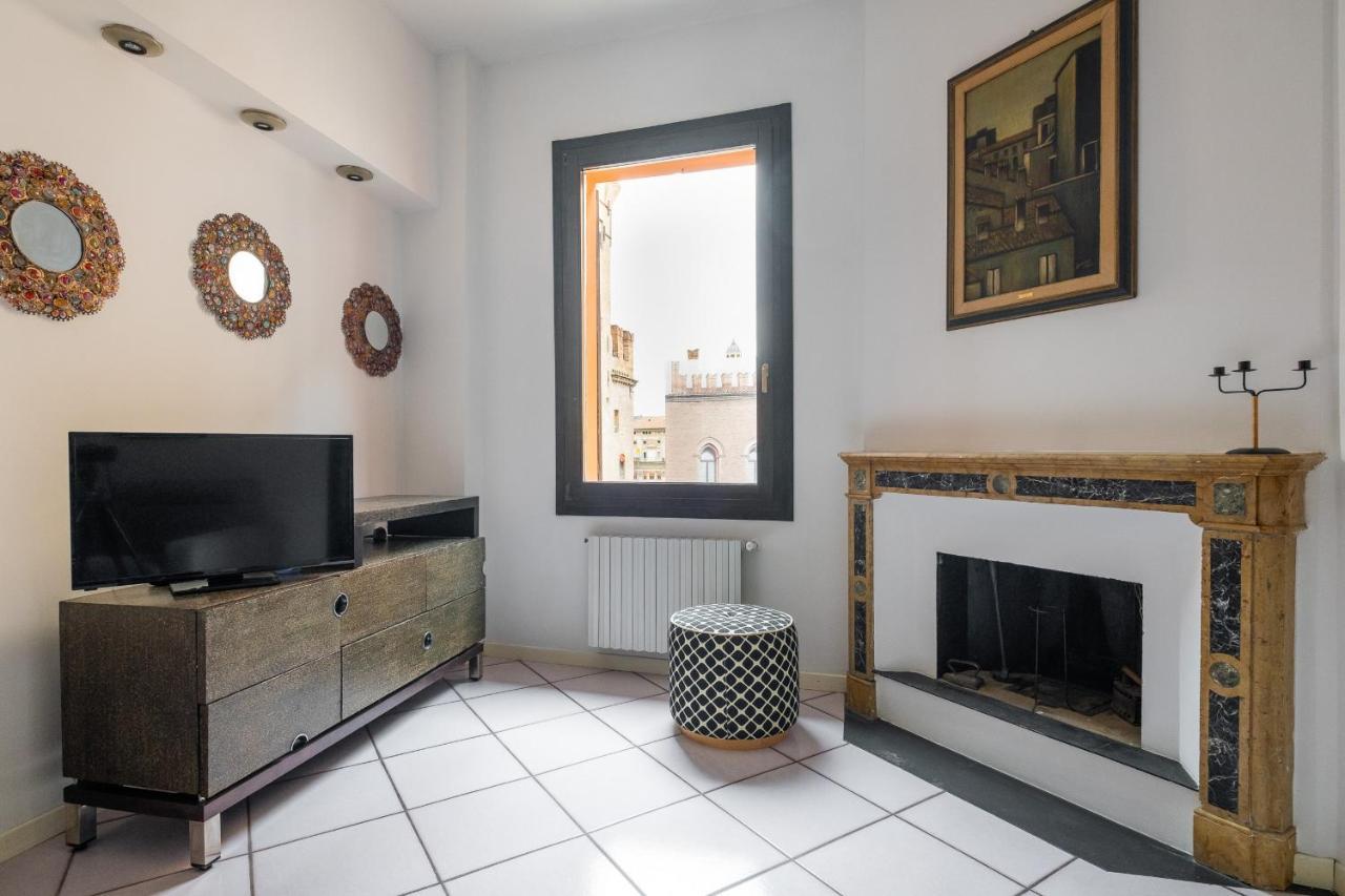 Torre Dell'Orologio Apartment By Wonderful Italy Bologne Extérieur photo