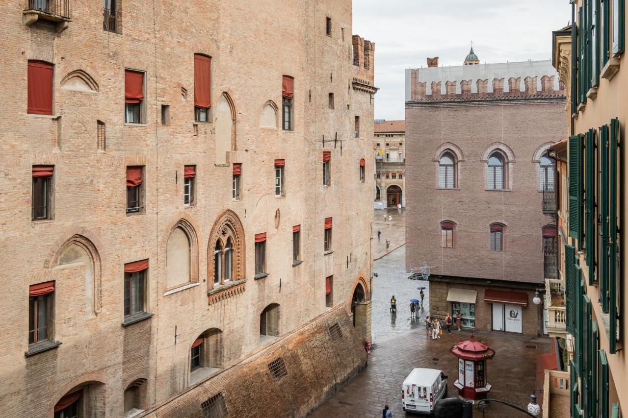Torre Dell'Orologio Apartment By Wonderful Italy Bologne Extérieur photo